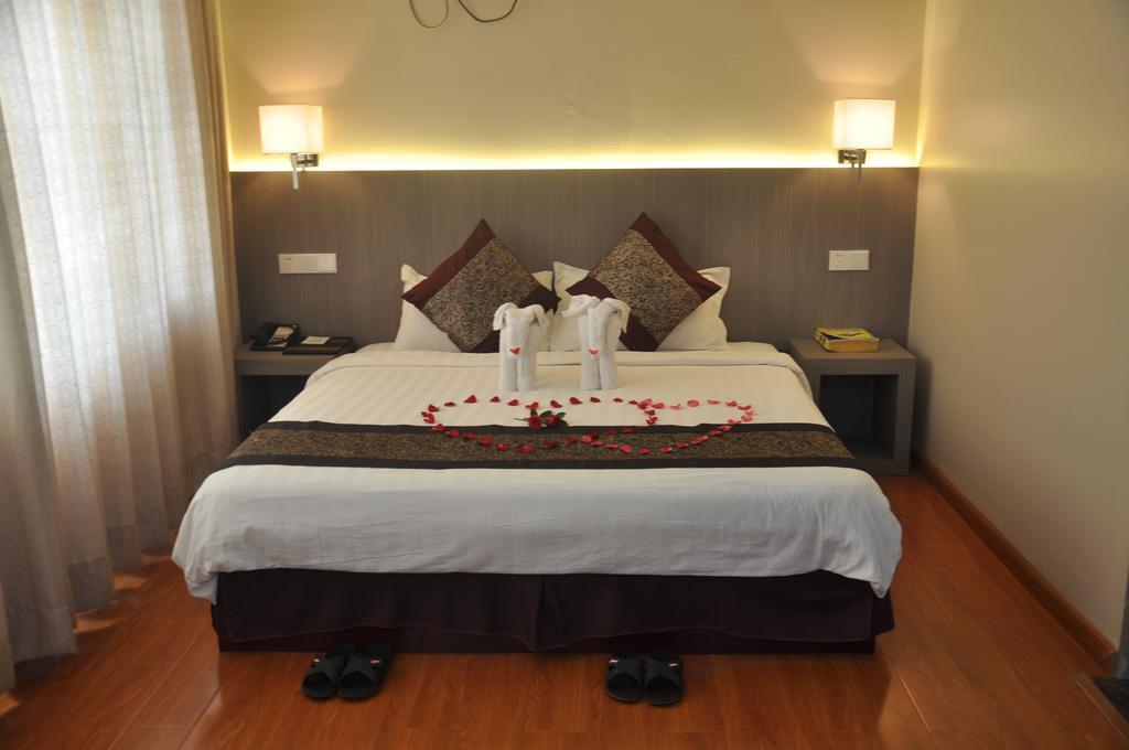 Golden Hill Hotel - Lashio المظهر الخارجي الصورة