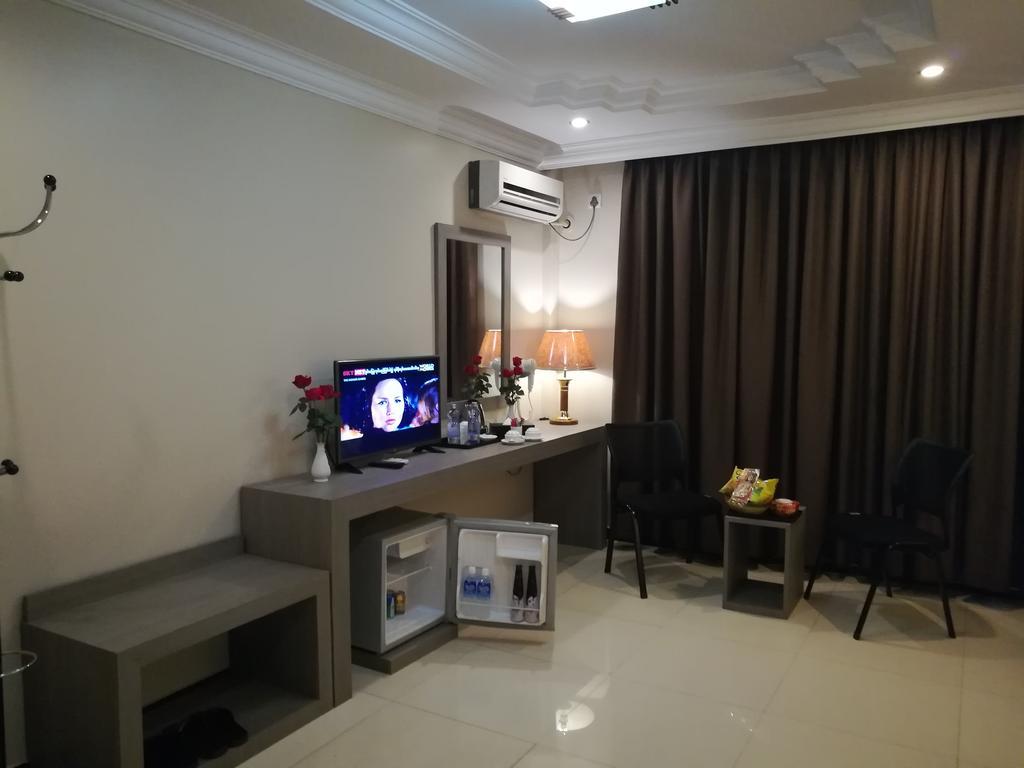 Golden Hill Hotel - Lashio المظهر الخارجي الصورة